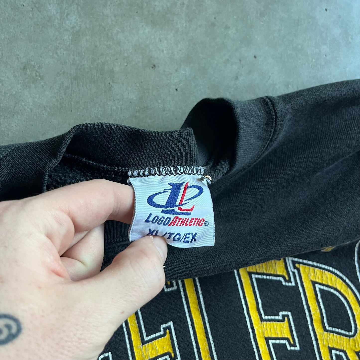 Vintage Pittsburgh Steelers Arch Spell-Out & Logo Sweatshirt