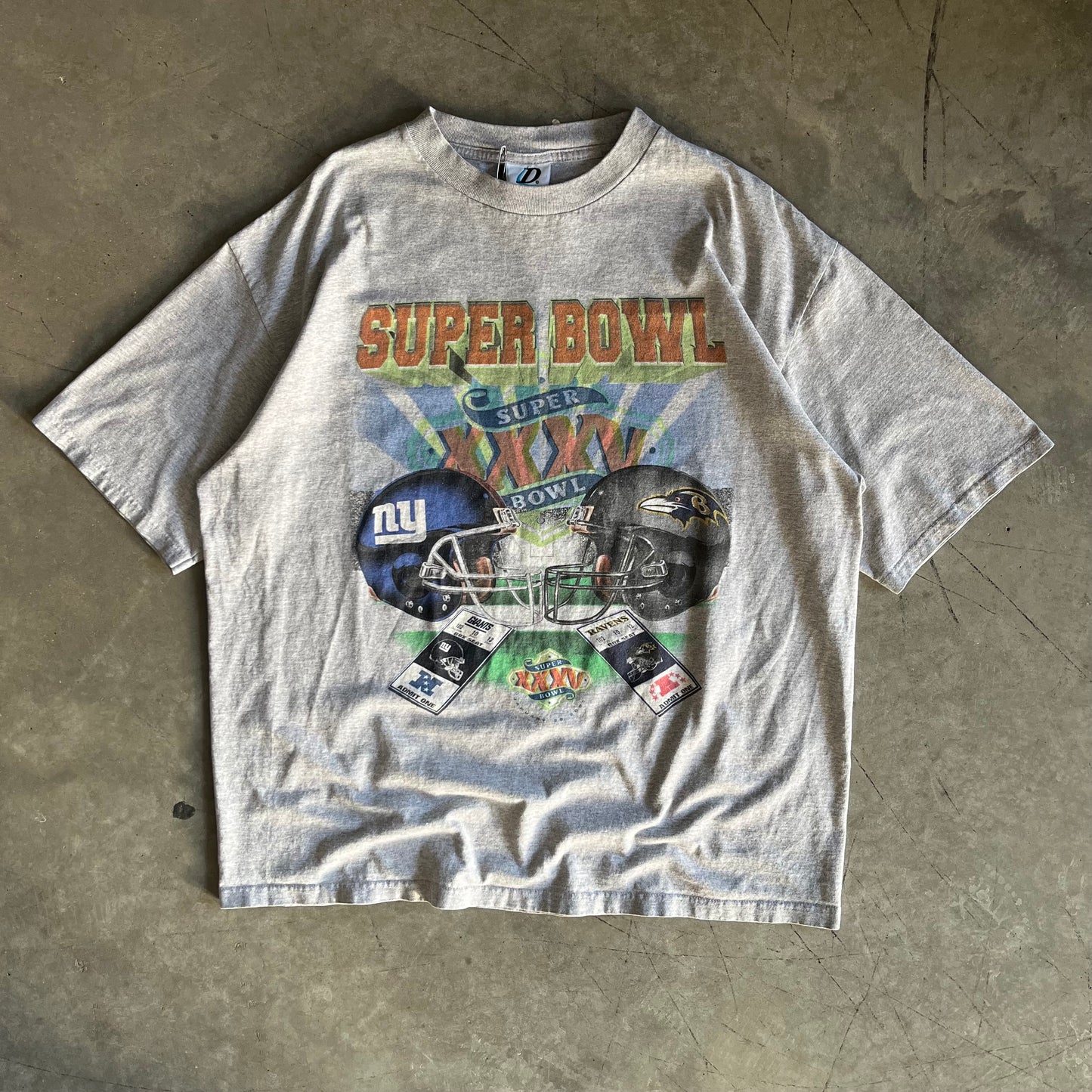 NFL Super Bowl XXV Giants vs Ravens Helmet T Shirt