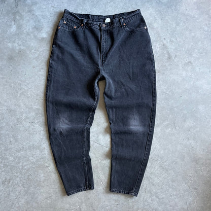 Vintage Women’s Levi’s 522 Black Tapered Fit Jeans