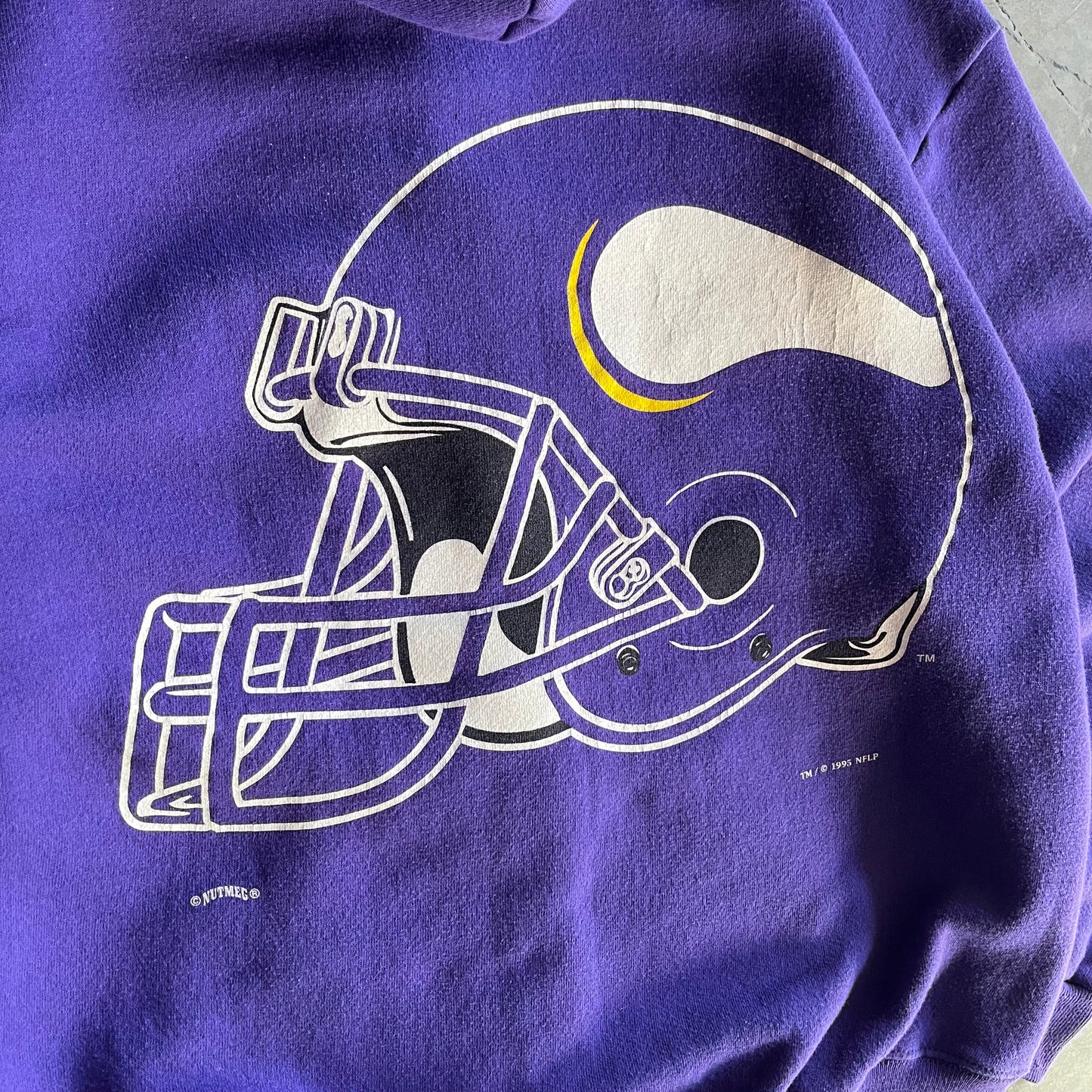 Vintage Minnesota Vikings Helmet Print Zip-Up