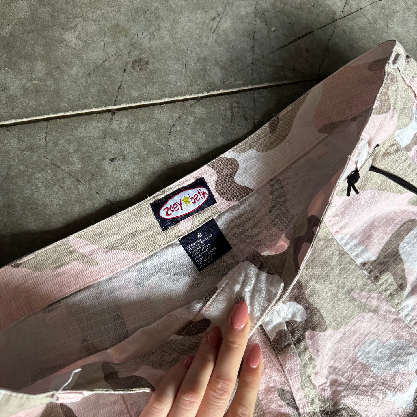 Women’s Y2K Zoey Beth Pink Cargo Utility Capris
