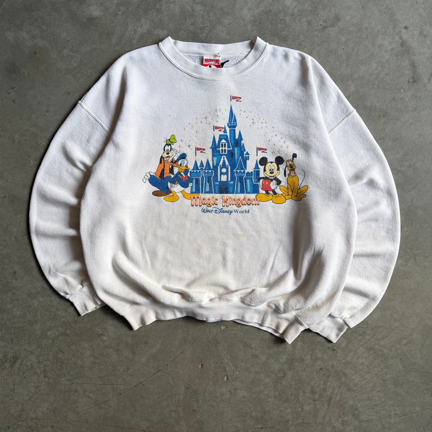 Vintage Walt Disney Magic Kingdom Mickey Characters Sweatshirt