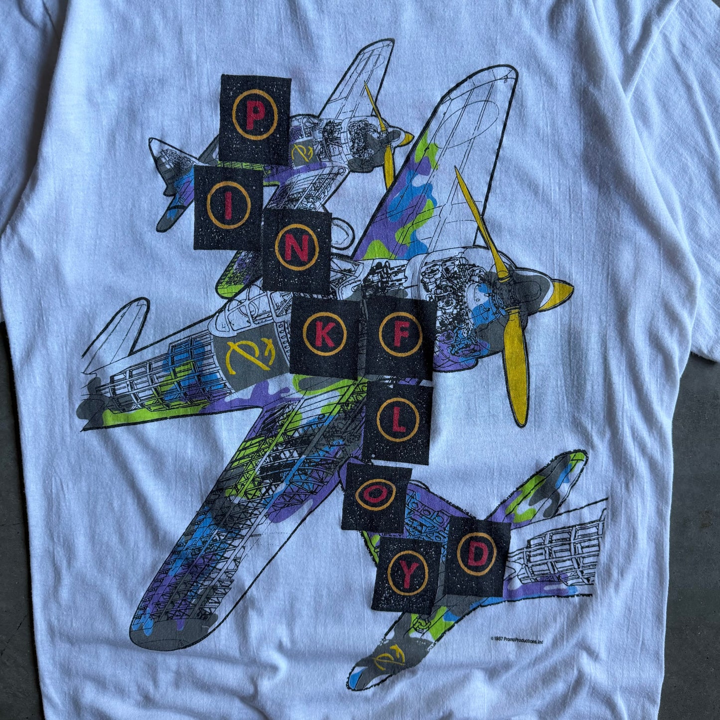 Vintage 1987 Pink Floyd World Tour T Shirt