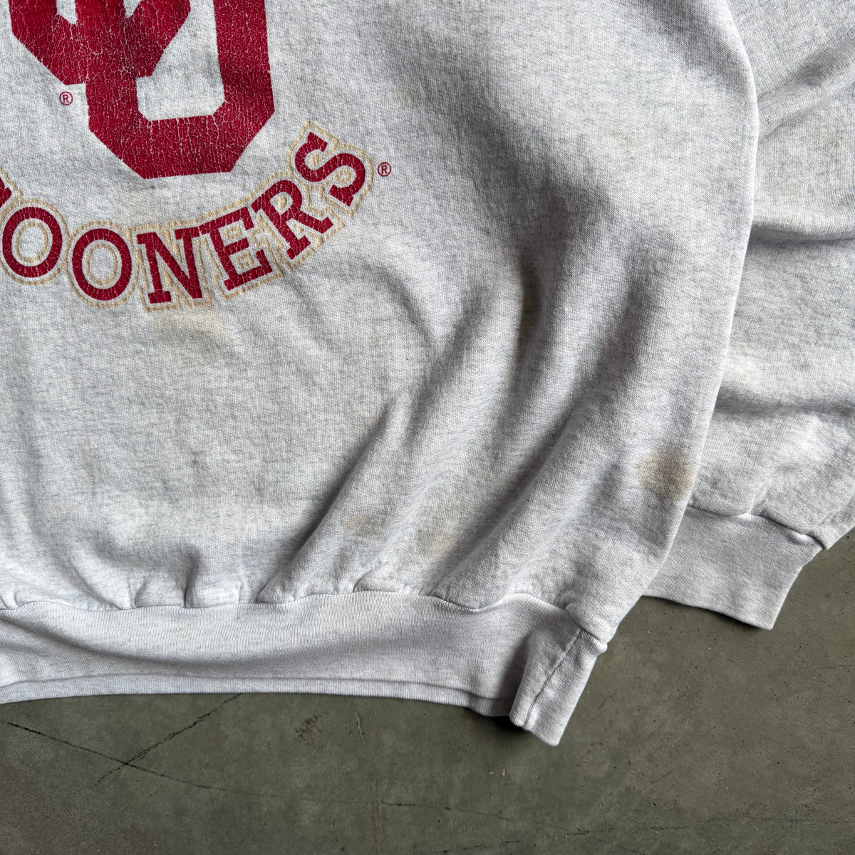 Vintage Oklahoma Sooners Spell-Out Gray Sweatshirt