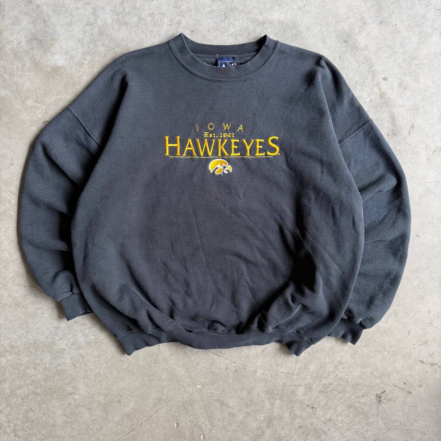 Vintage Iowa Hawkeyes Gold Embroidery Black Sweatshirt