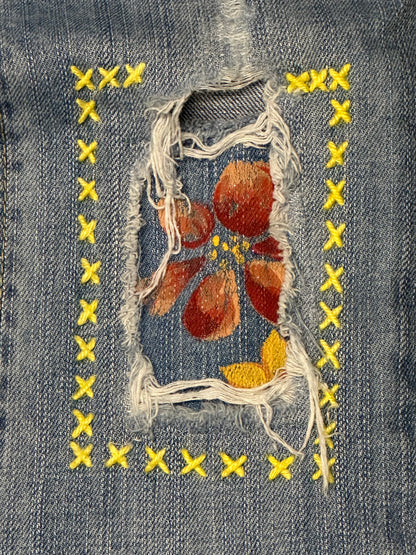 Women’s Y2K Jessica Simpson Low Rise Jeans With Pastel Lace And Sequin Details