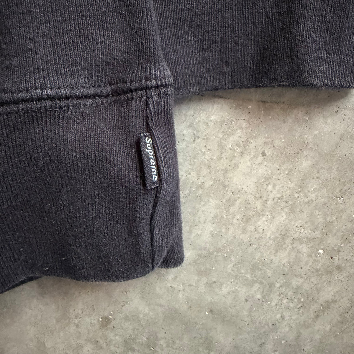 Supreme FW17 Center Piece Hoodie Black