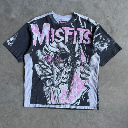 Supreme SS26 Misfits Black & Pink AOP Tee
