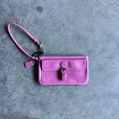 Y2K Coach Deadstock Long Soho Skinny Wristlet in Rasberry