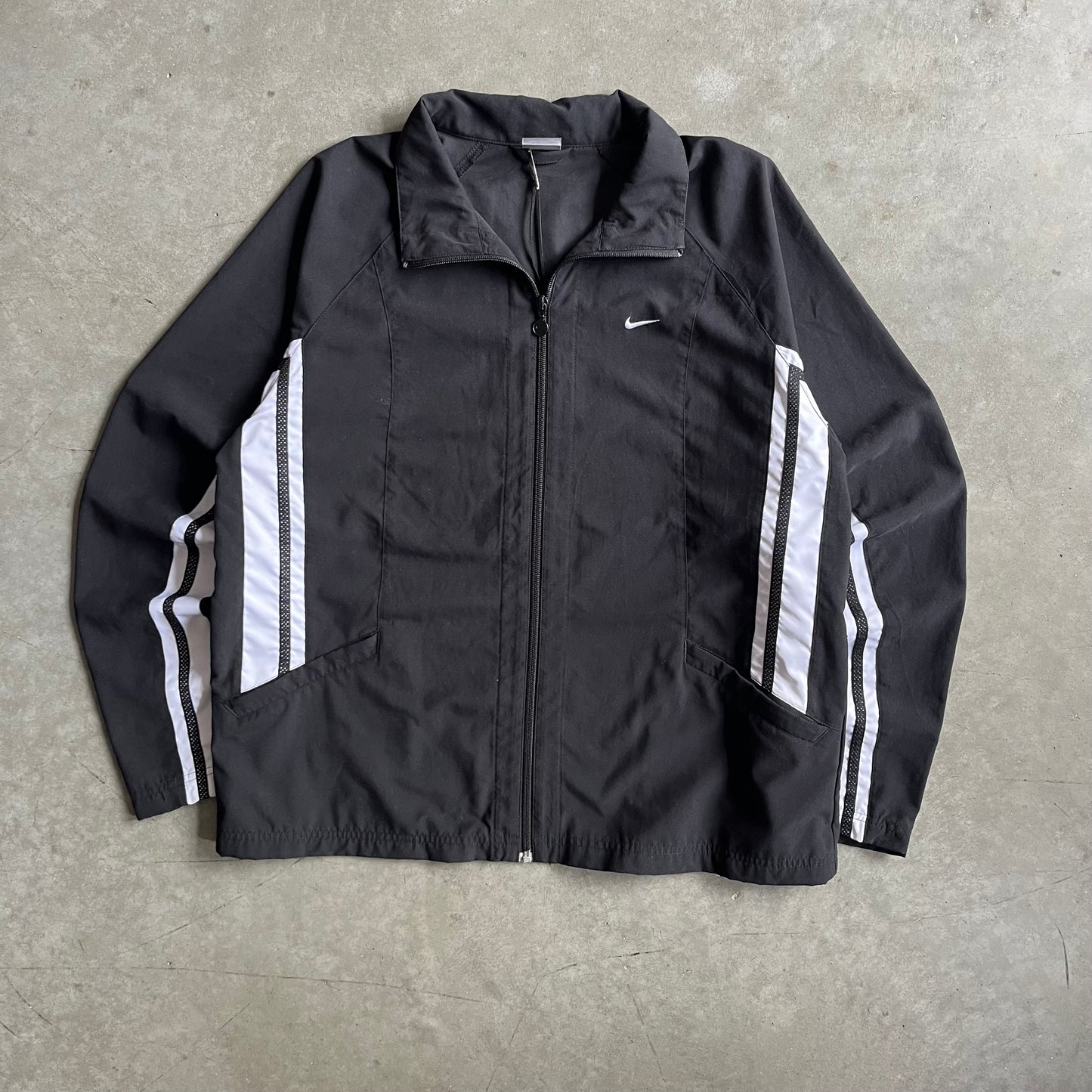 Y2K Nike Black & White Sharp Angle Zip Up Track Jacket