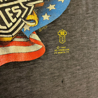 Vintage 1987 Harley Davidson 3D Emblem Eagle USA Flag Tee