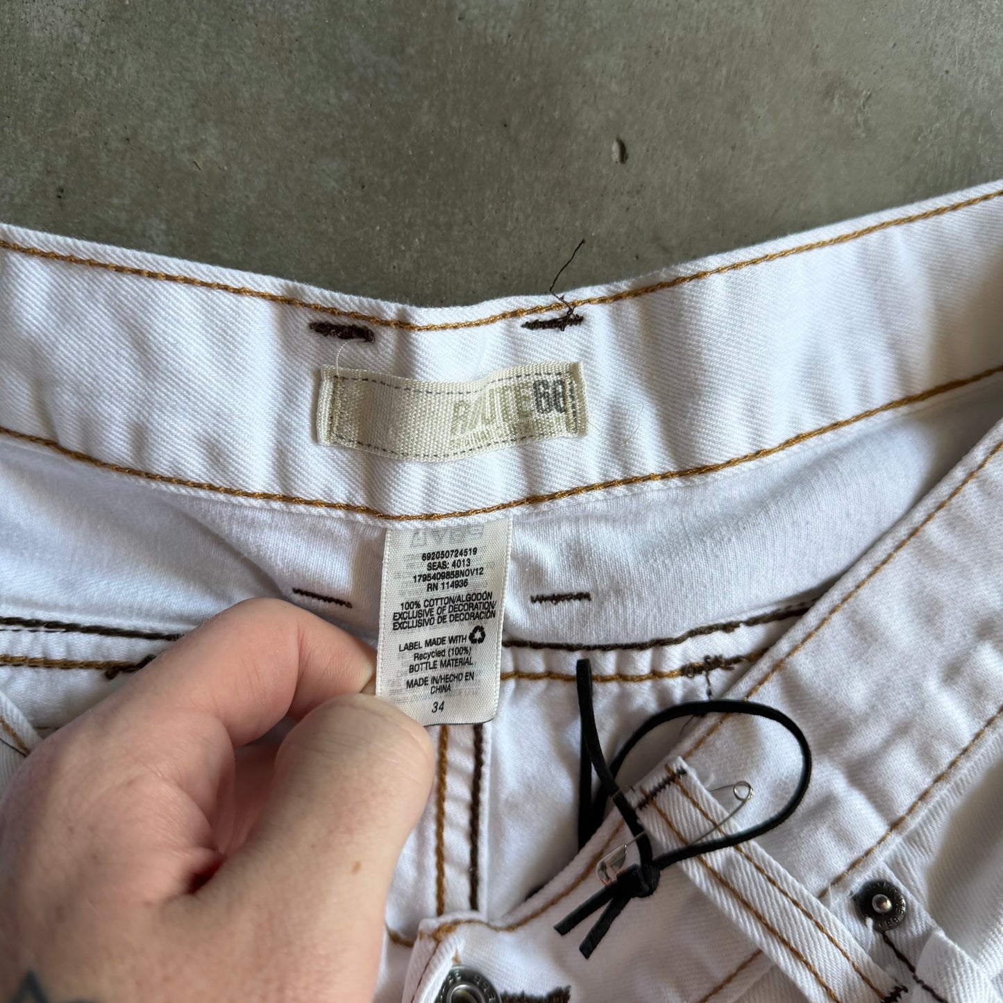 Y2K Route 66 Contrast Stitched White Jorts
