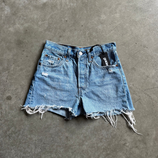 Women’s Levi 501 Light Wash Cutoff Jorts