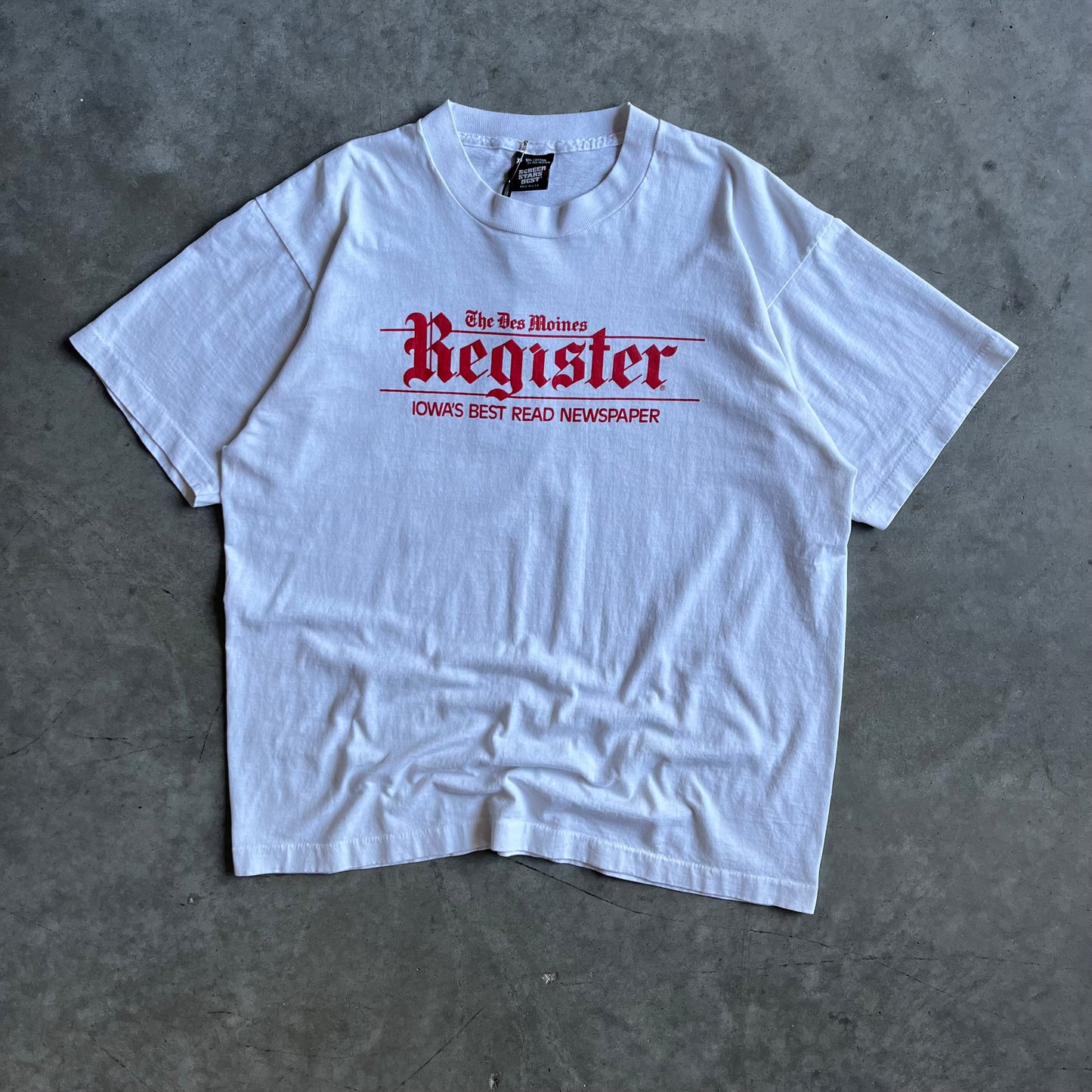 Vintage The Des Moines Register White & Red Tee