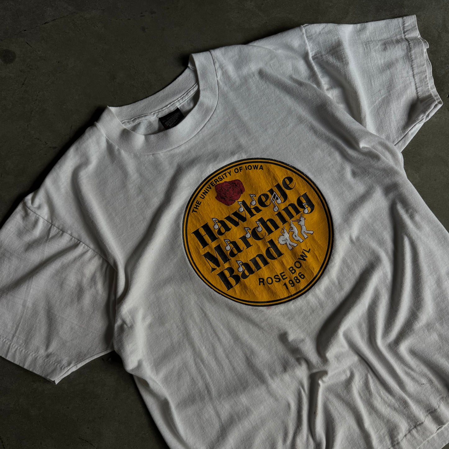 Vintage 1986 University Of Iowa Rose Bowl Marching Band Tee