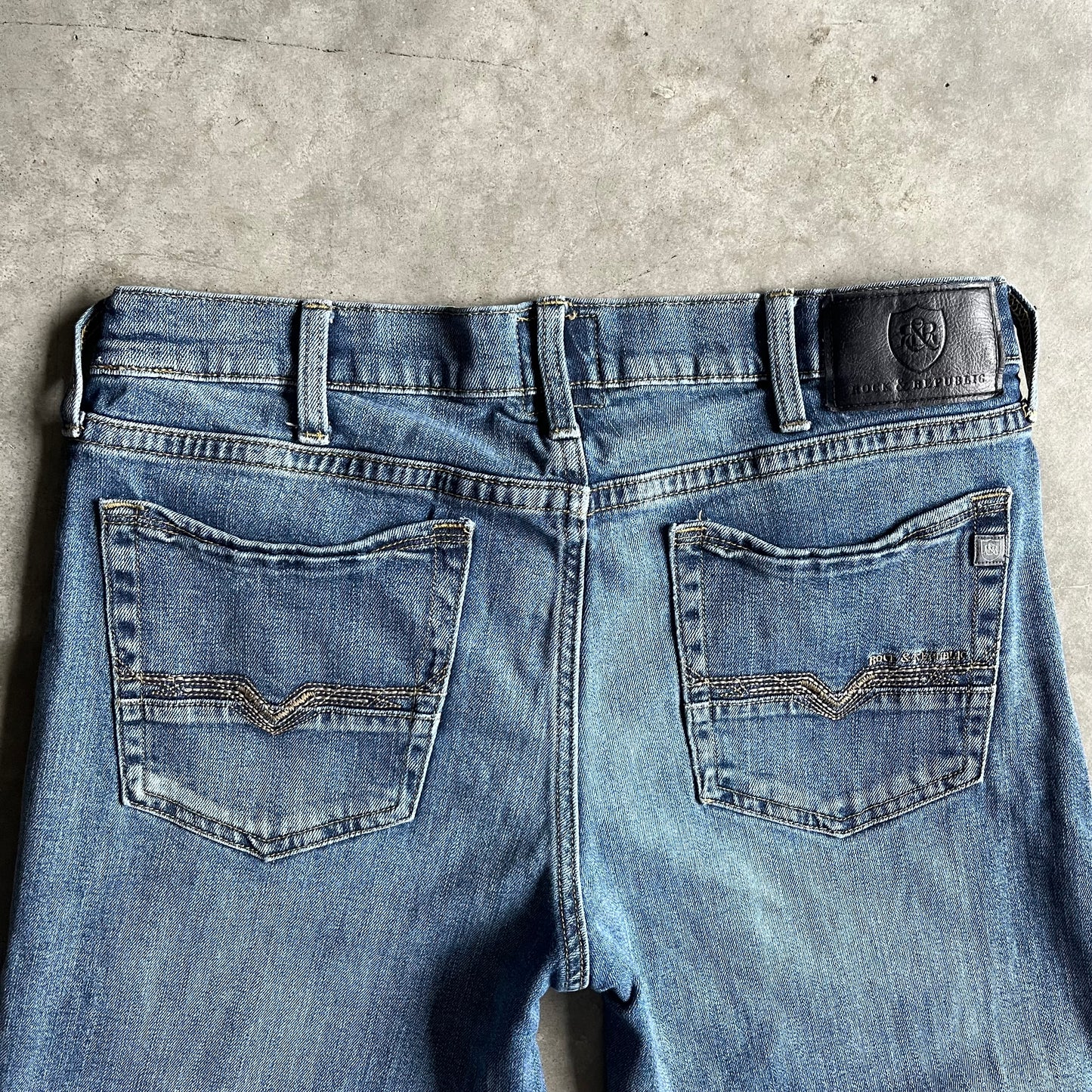 Y2K Rock & Republic Relaxed Straight Fit Blue Wash Jeans