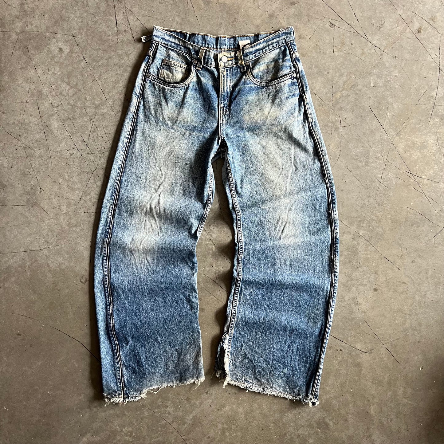 Vintage Women’s Levi’s L2 Piped Thrashed Skater Jeans