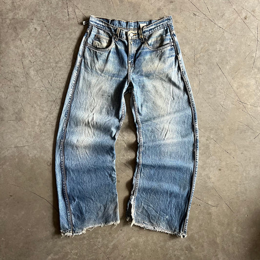 Vintage Women’s Levi’s L2 Piped Thrashed Skater Jeans