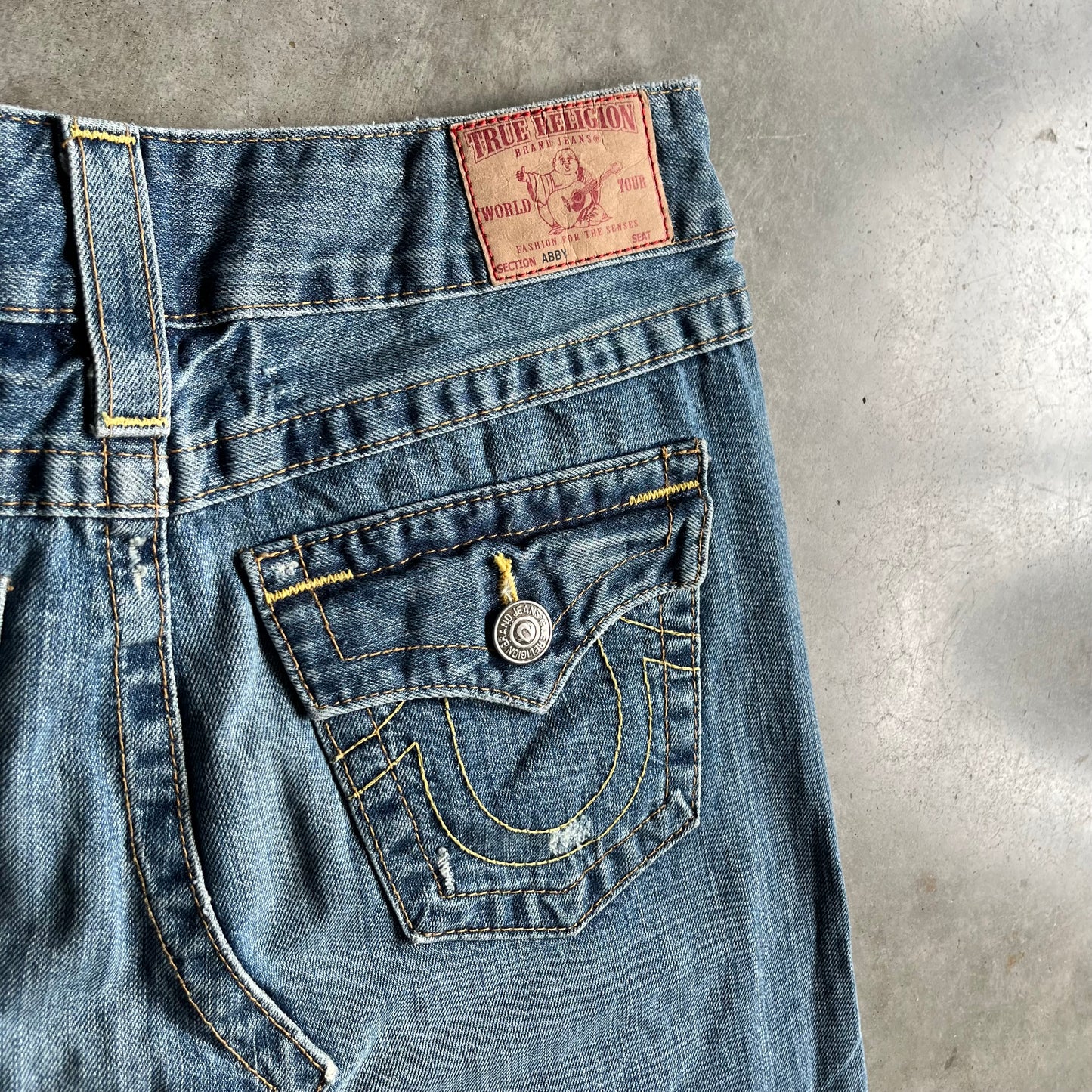 Women’s Y2K True Religion Denim Raw Hem Mini Skirt