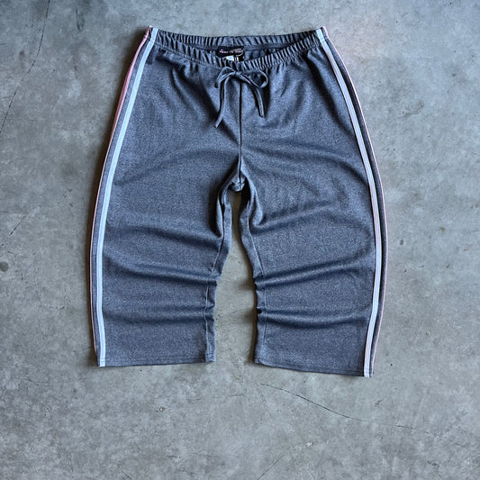 Women’s Y2K Fame 4 Fifteen Sporty Capris