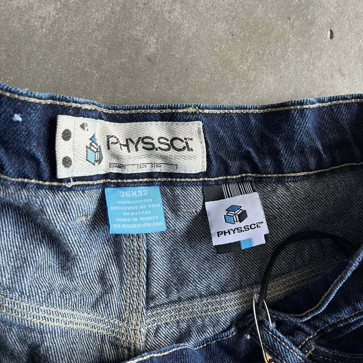 Y2K Phys.Sci Indigo Carpenter Jeans