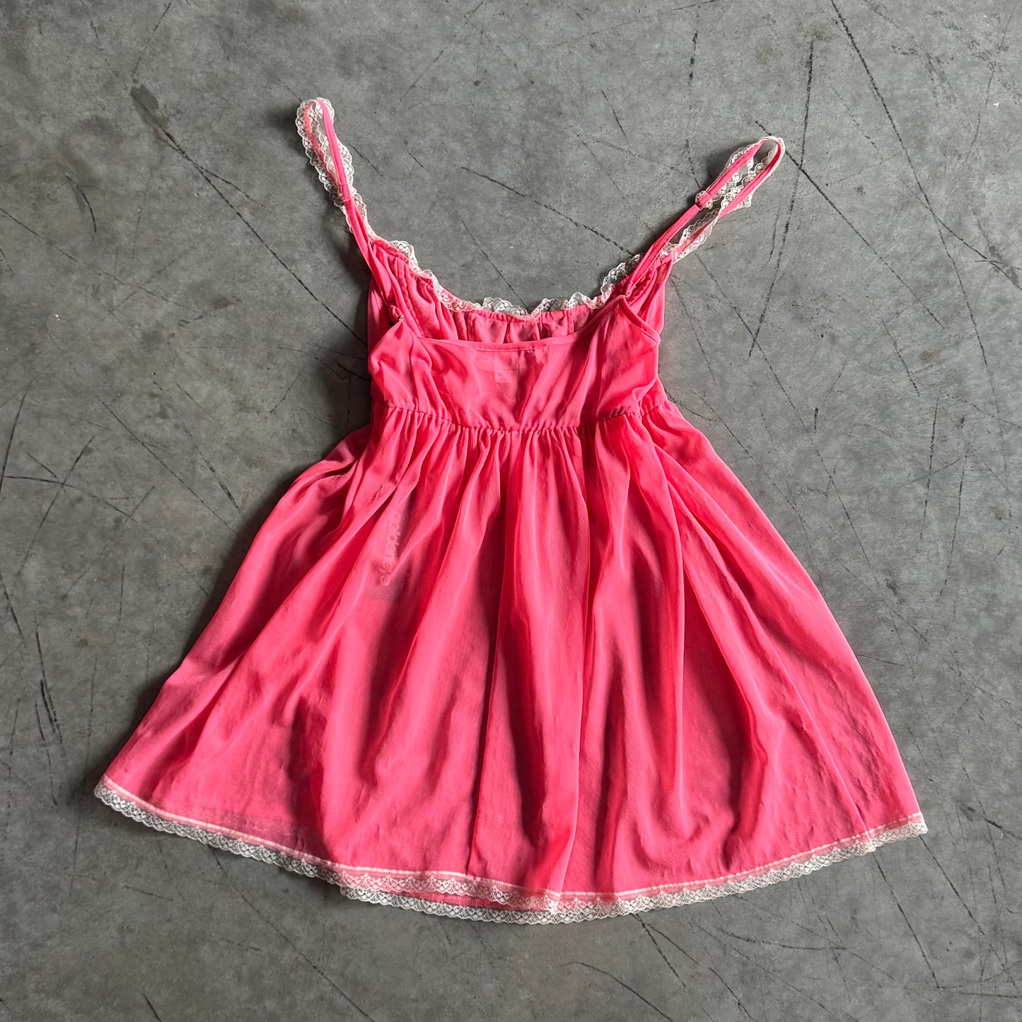 Women’s Y2K Victoria Secret Pink Lace Mesh Slip
