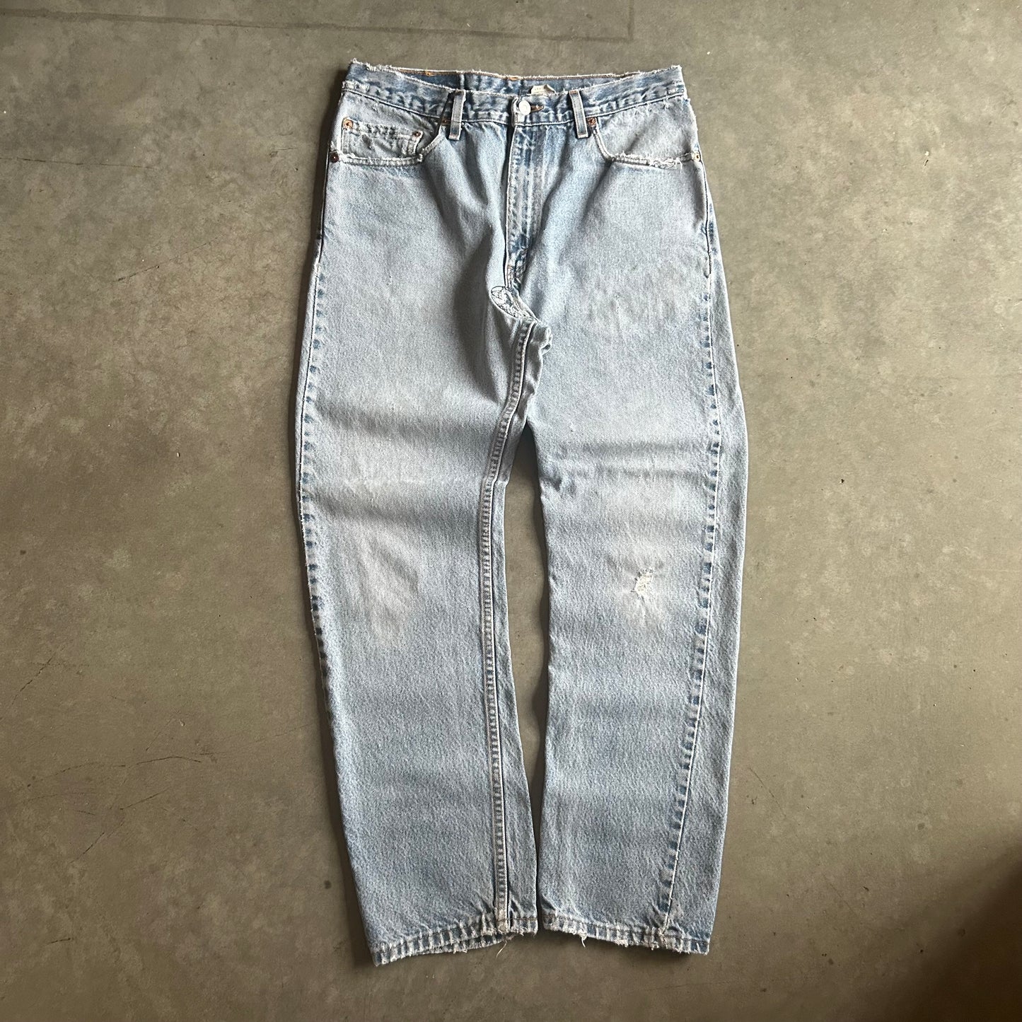 Vintage Levi’s 505 Straight Leg Distressed Pocket Jeans