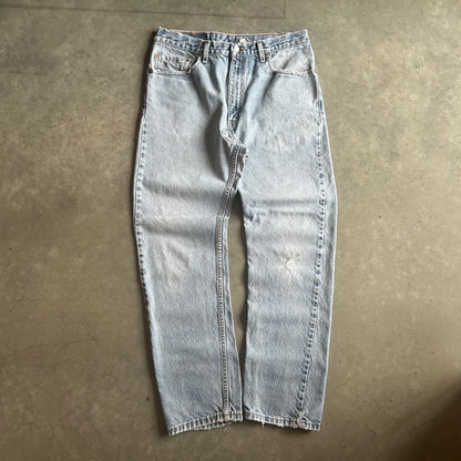 Vintage Levi’s 505 Straight Leg Distressed Pocket Jeans