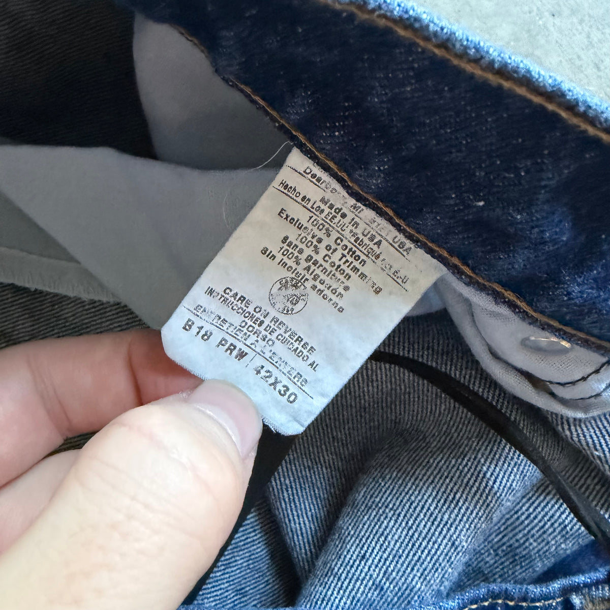 Y2K Carhartt B18 PRW Baggy Dark Indigo Jeans