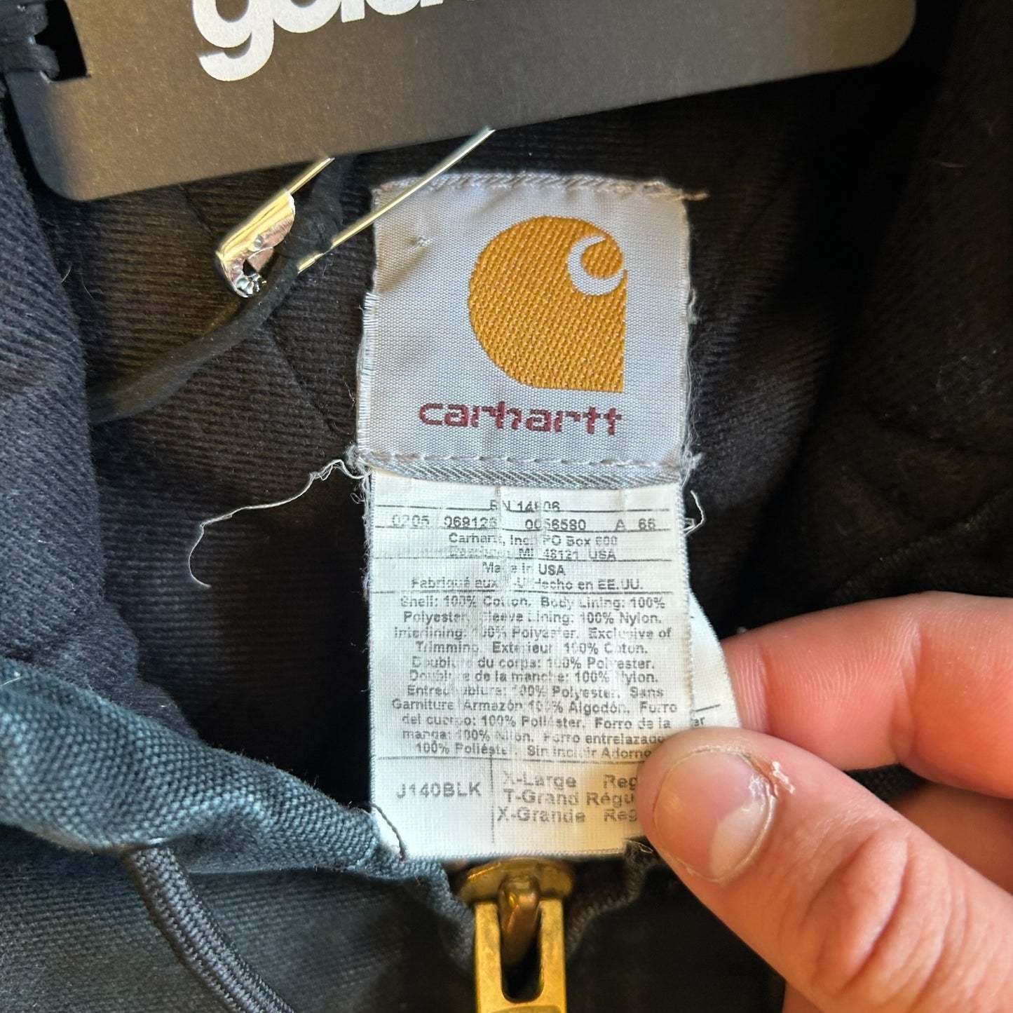 Carhartt ‘J140 BLK’ Black Embroidered Active Jacket