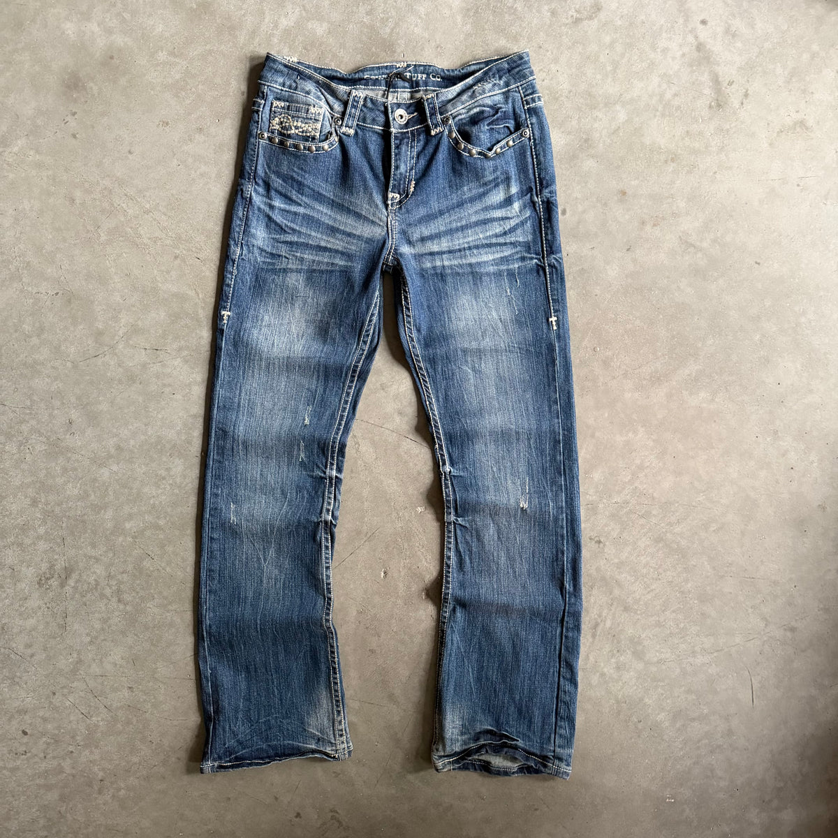 Women’s Y2K Cowgirl Tuff Co Studded Boot Cut Flair Jeans