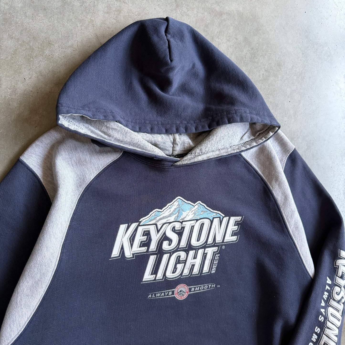 Y2K Keystone Light Beer 2 Tone Navy Sweatshirt