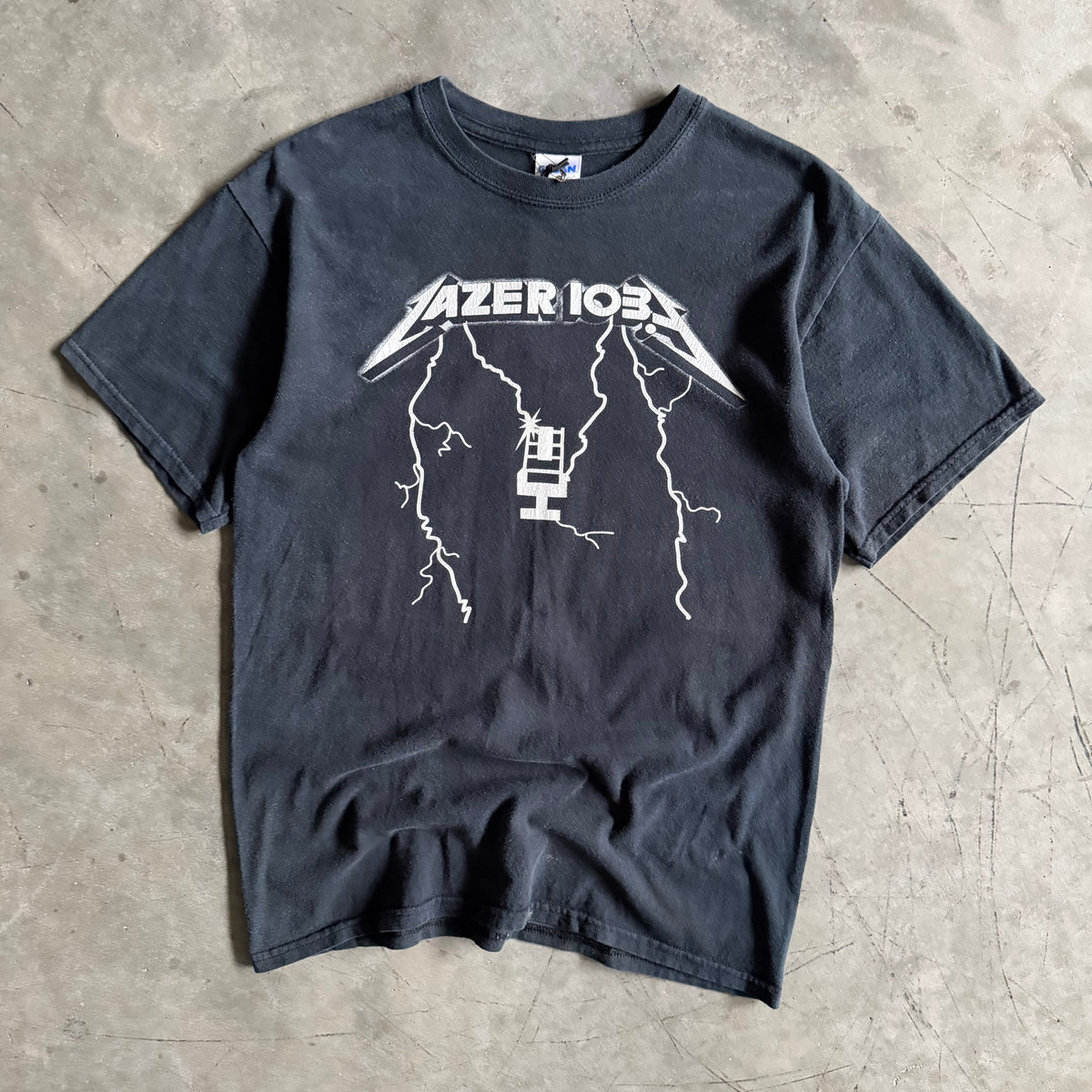 Y2K Lazer 103.3 Ride The Lightning Metallica Rip Tee