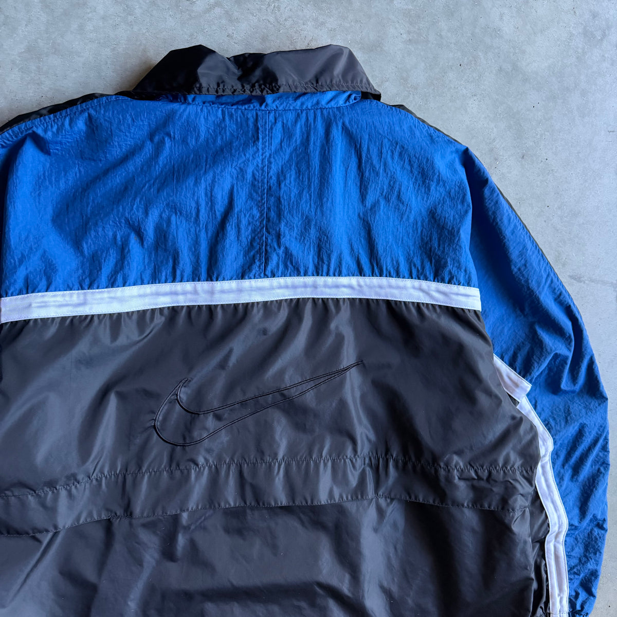 Y2K Nike Black Windbreaker Jacket