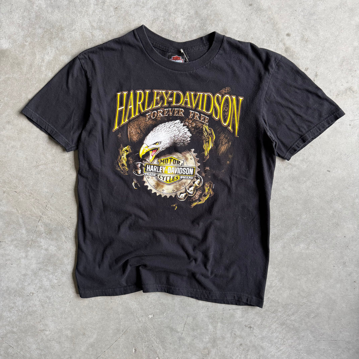 Y2K Harley Davidson “Forever Free” Chained Eagle Tee