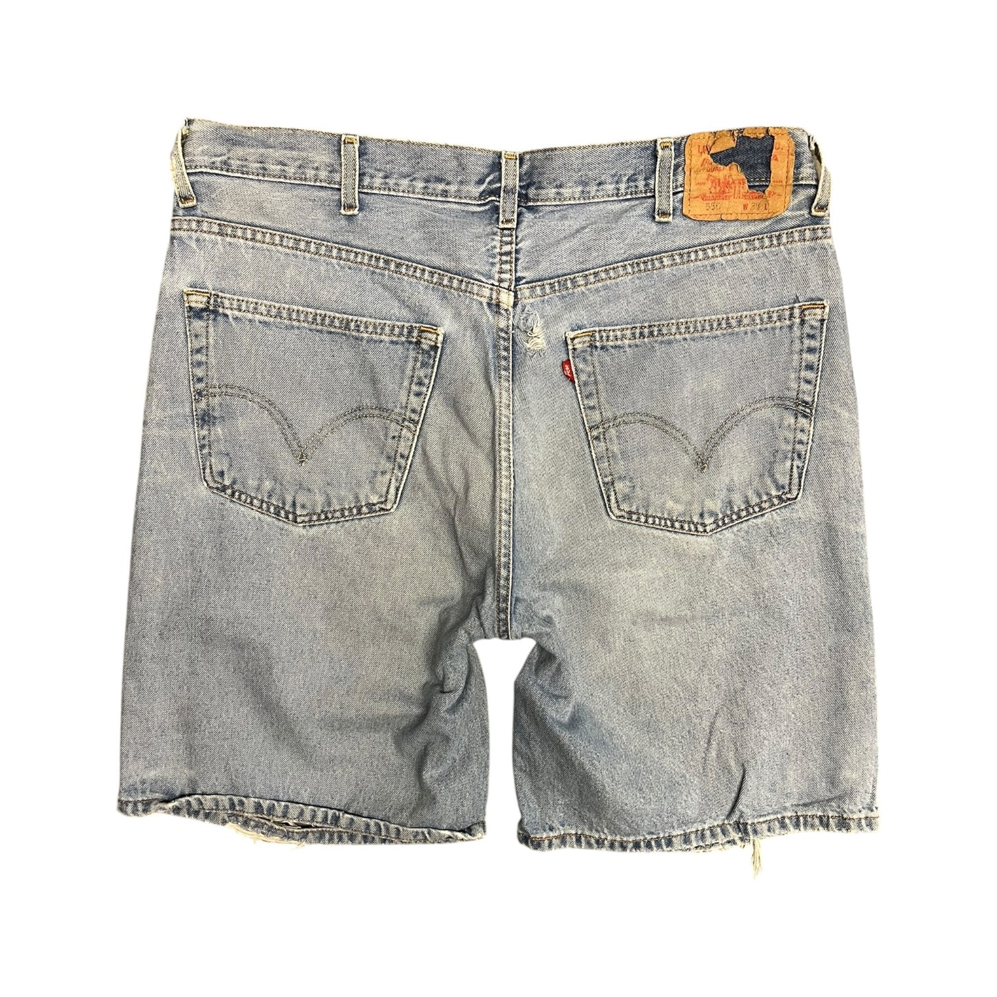 Y2K Levi’s 550 Relaxed Fit Lightwash Jorts