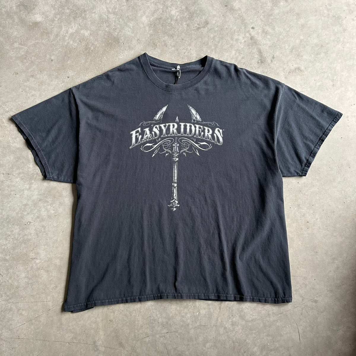 Y2K Easyriders Battle Axe Skull Graphic Pocket T Shirt