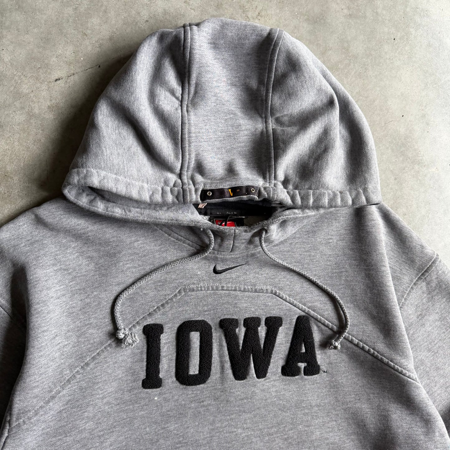Y2K Nike Iowa Hawkeyes Secret Pocket Hoodie