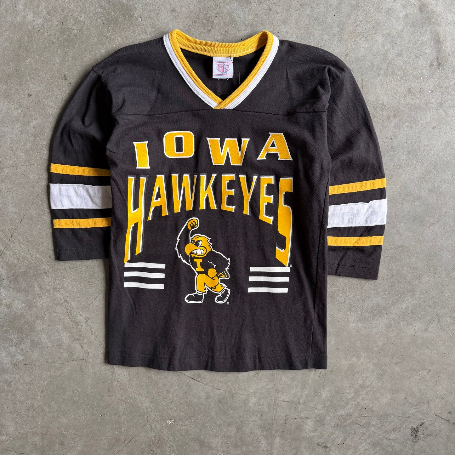 Vintage Women’s Iowa Hawkeyes 3/4 Sleeve Tee