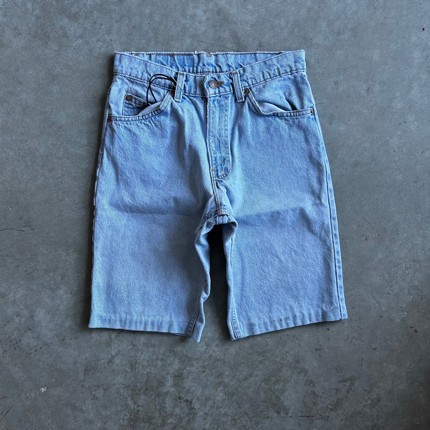 Y2K Levi’s Light Wash 550 Jorts