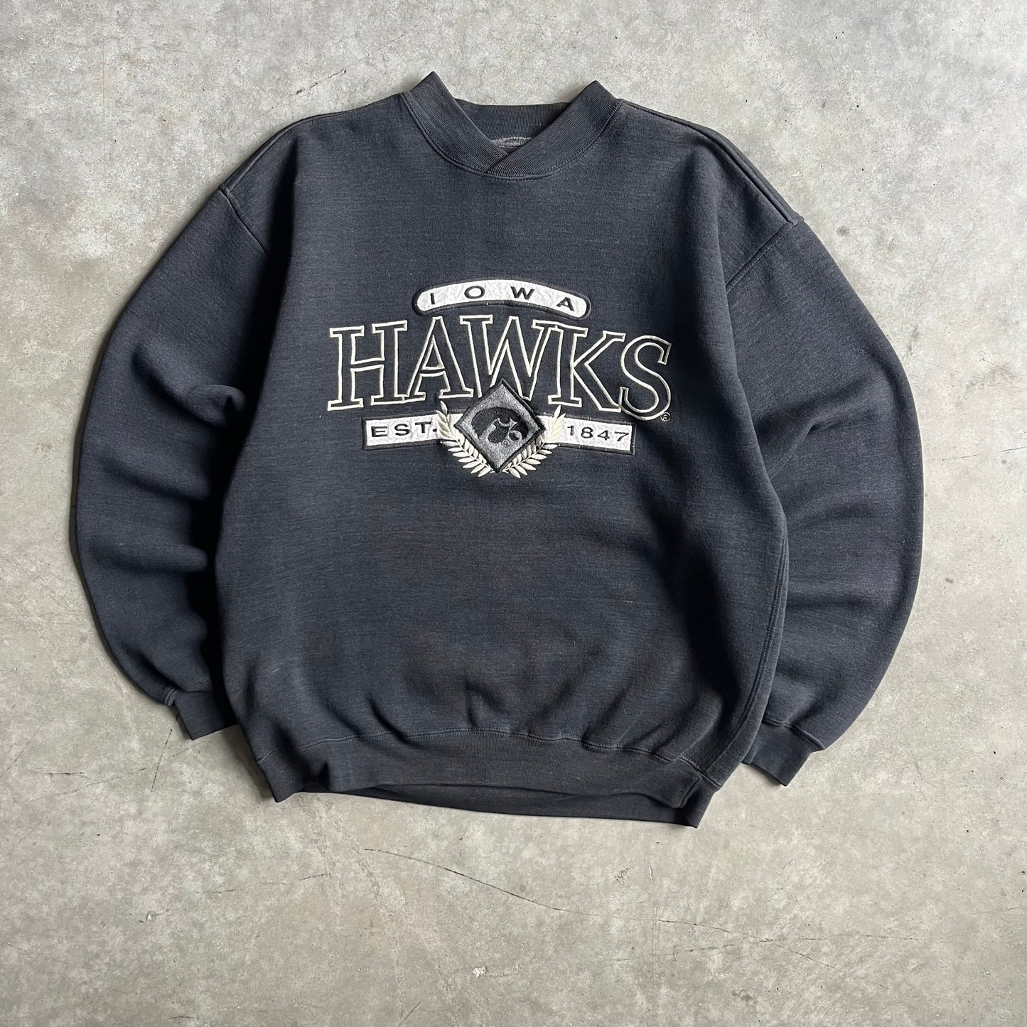 Vintage Galt Sand Iowa Hawkeyes Embroidered Crest Crewneck
