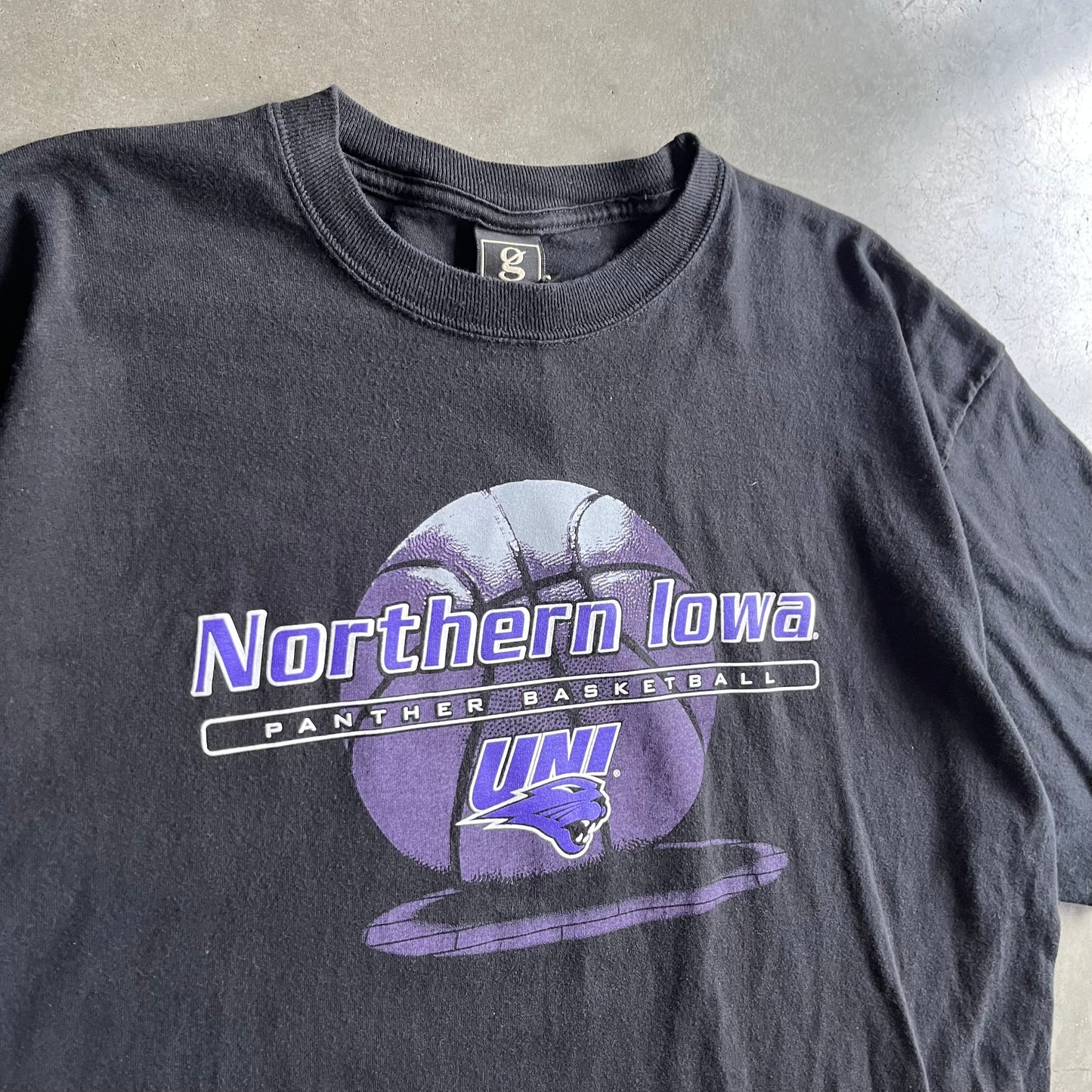 Vintage University Of Northern Iowa Panther Basketball Tee