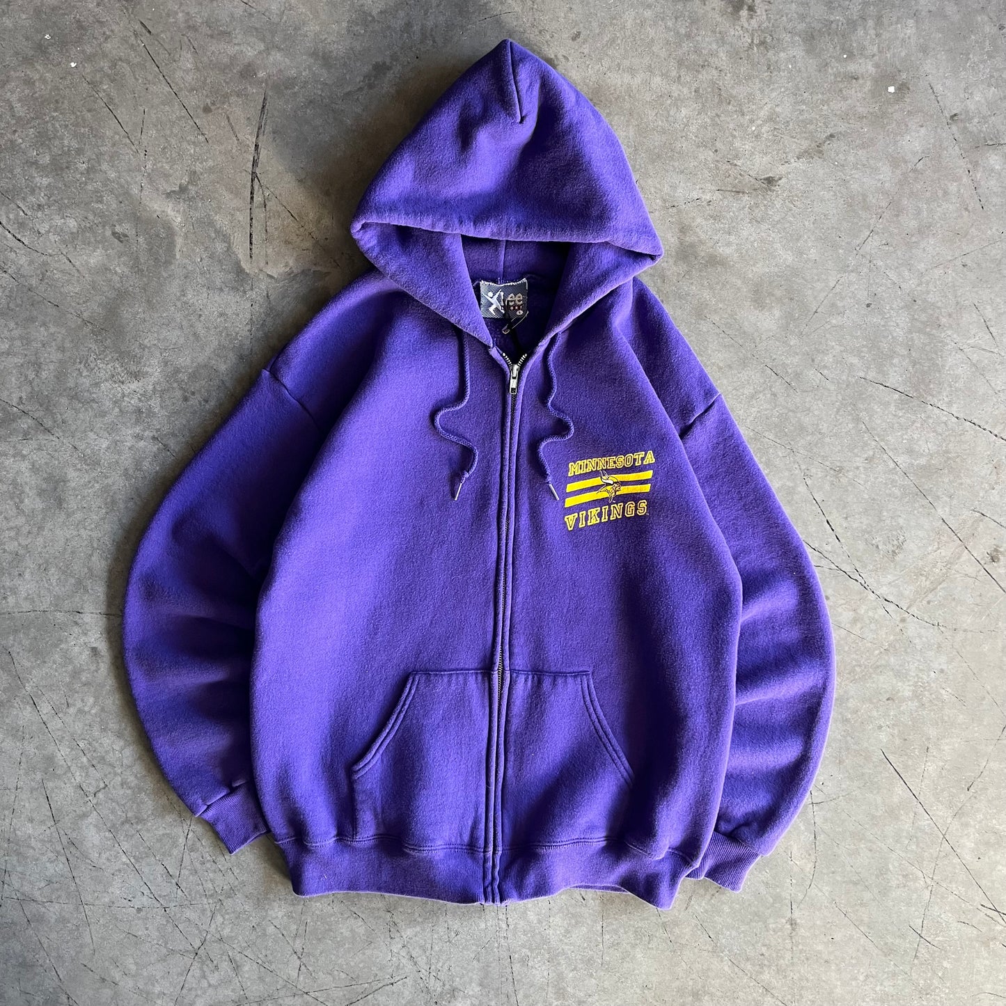 Vintage Minnesota Vikings Helmet Print Zip-Up