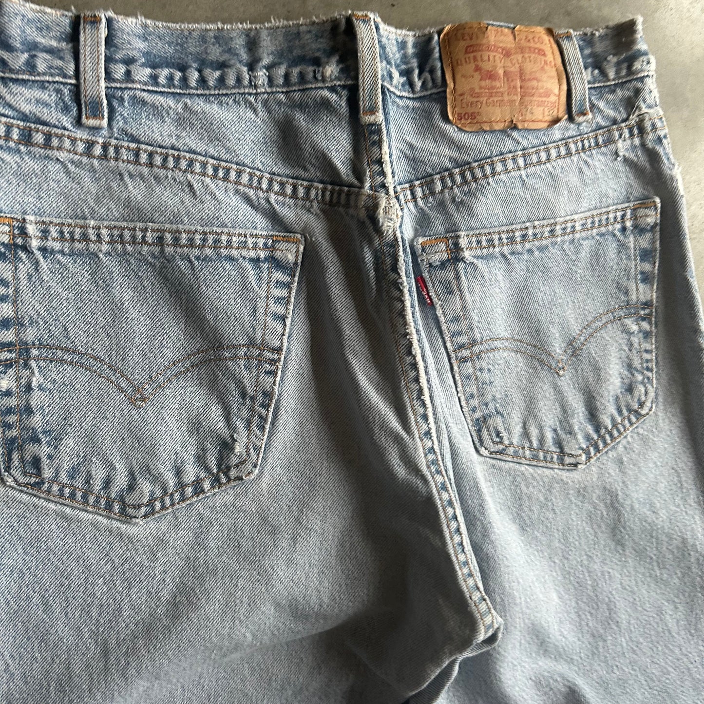 Vintage Levi’s 505 Straight Leg Distressed Pocket Jeans
