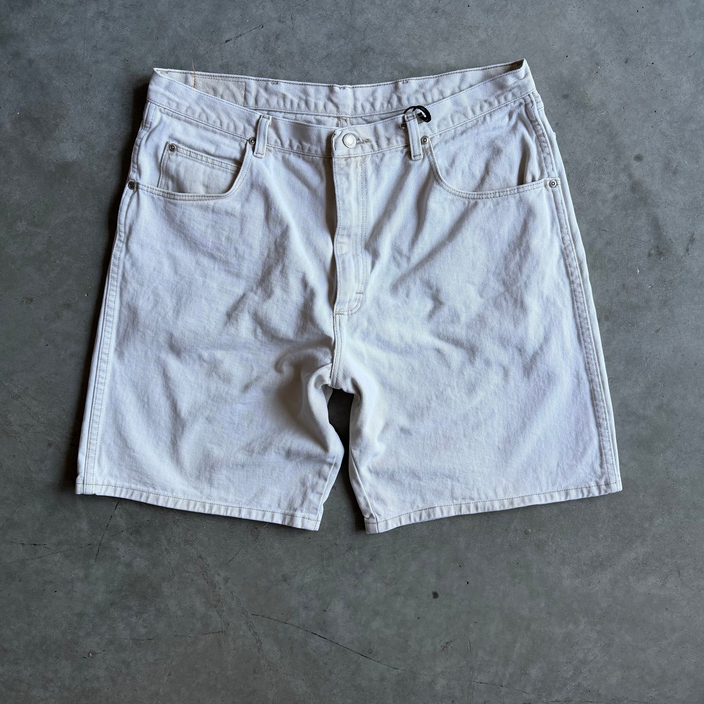 Y2K Wrangler Silver Edition Tan Jorts