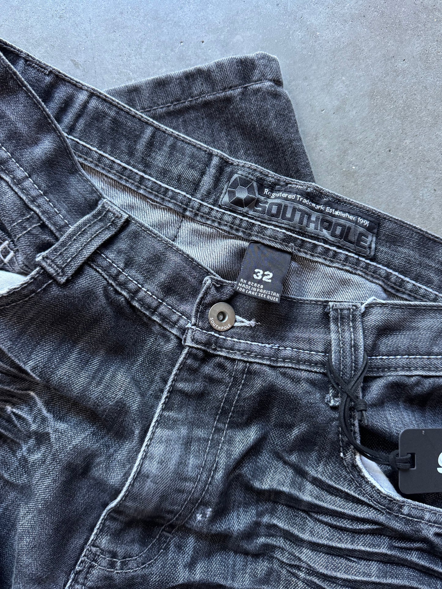 Women’s Y2K Distressed South Pole Straight Leg Jeans
