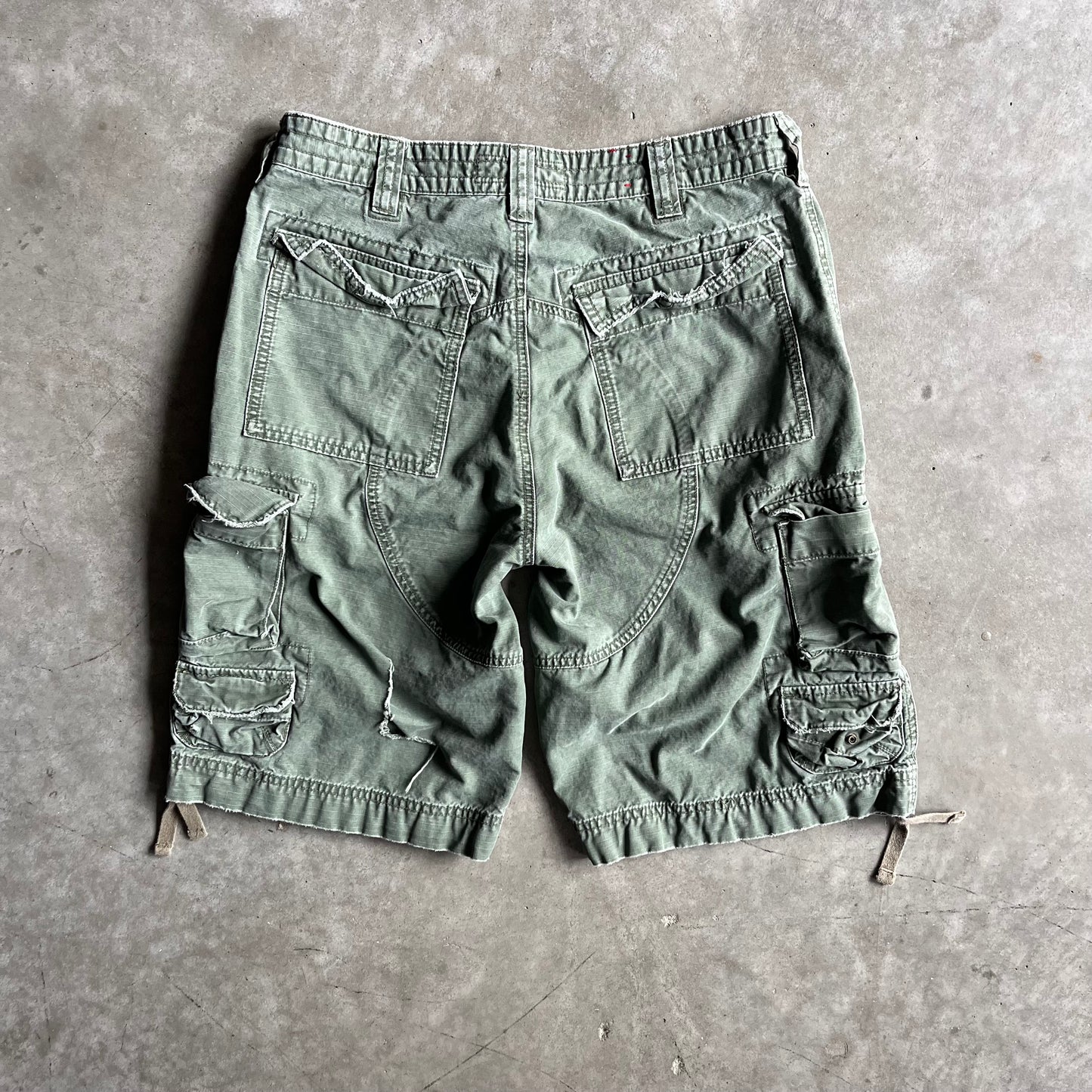 Vintage Mossimo Cargo Supply Green Cargo Shorts