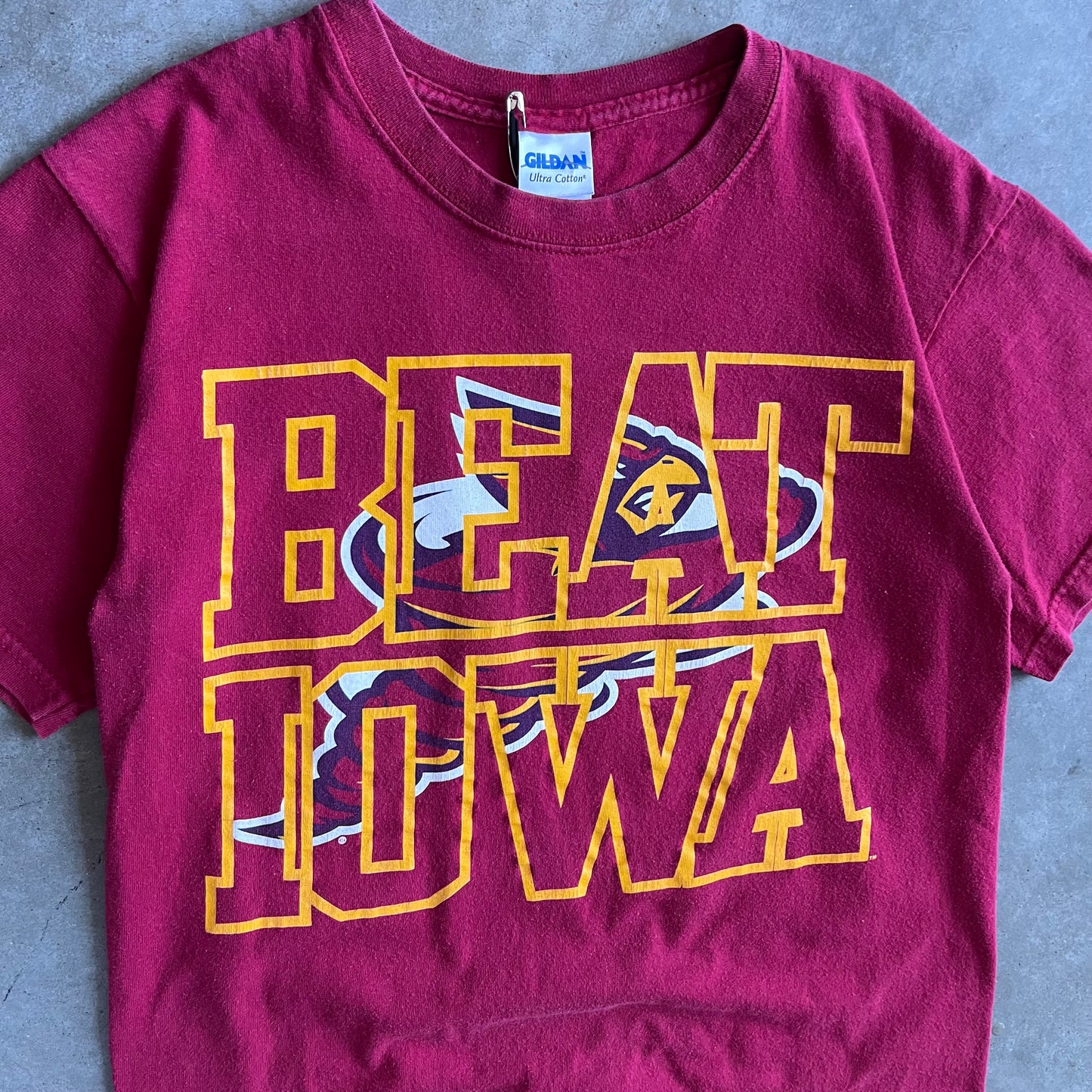 Y2K Iowa State Cyclones Beat Iowa Tee