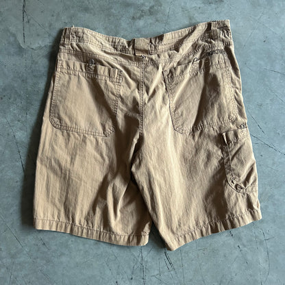 Y2K Pacific Trail Tan Multi-Pocket Shorts