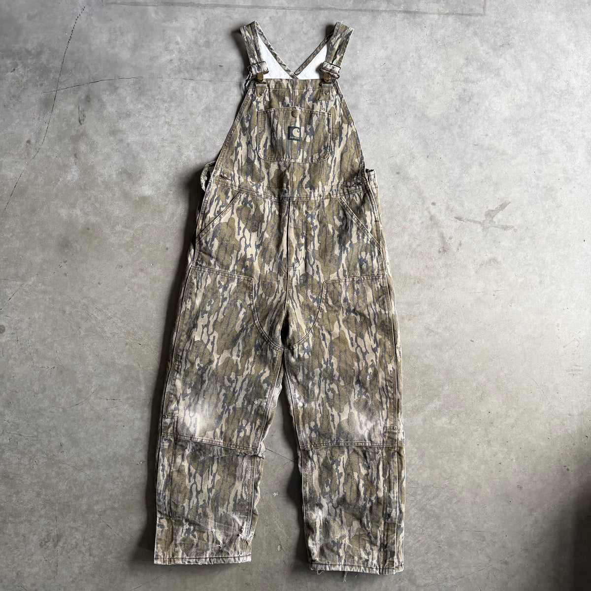 Y2K Women’s Carhartt Camo Double Knee Snow Overalls